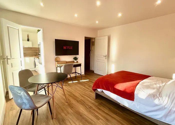 + Parking Privé Apartamento