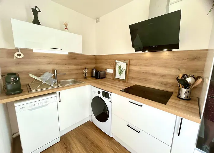 Apartamento + Parking Privé *